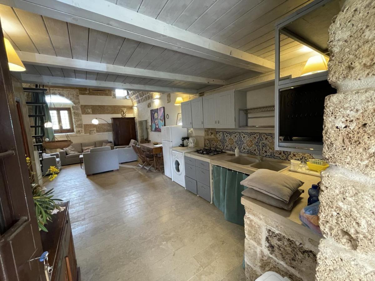 Il Dammuso Di Noto - Villa Con Piscina Privata Avola Exterior foto